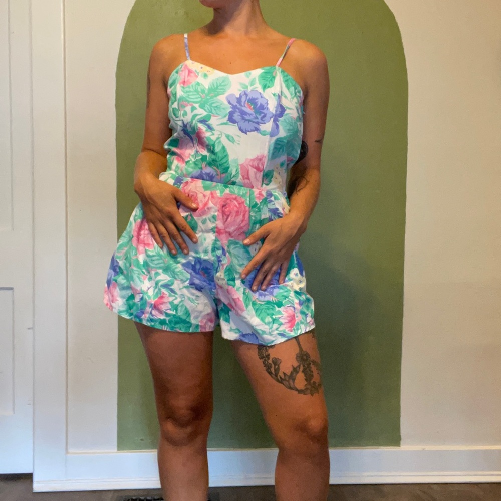 Vintage floral romper